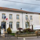 Extérieur de la façade du siège à Champenoux